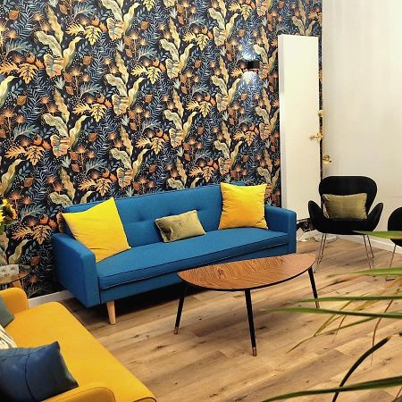 Brand New Camelia Room With Private Bathroom Брюссель Экстерьер фото