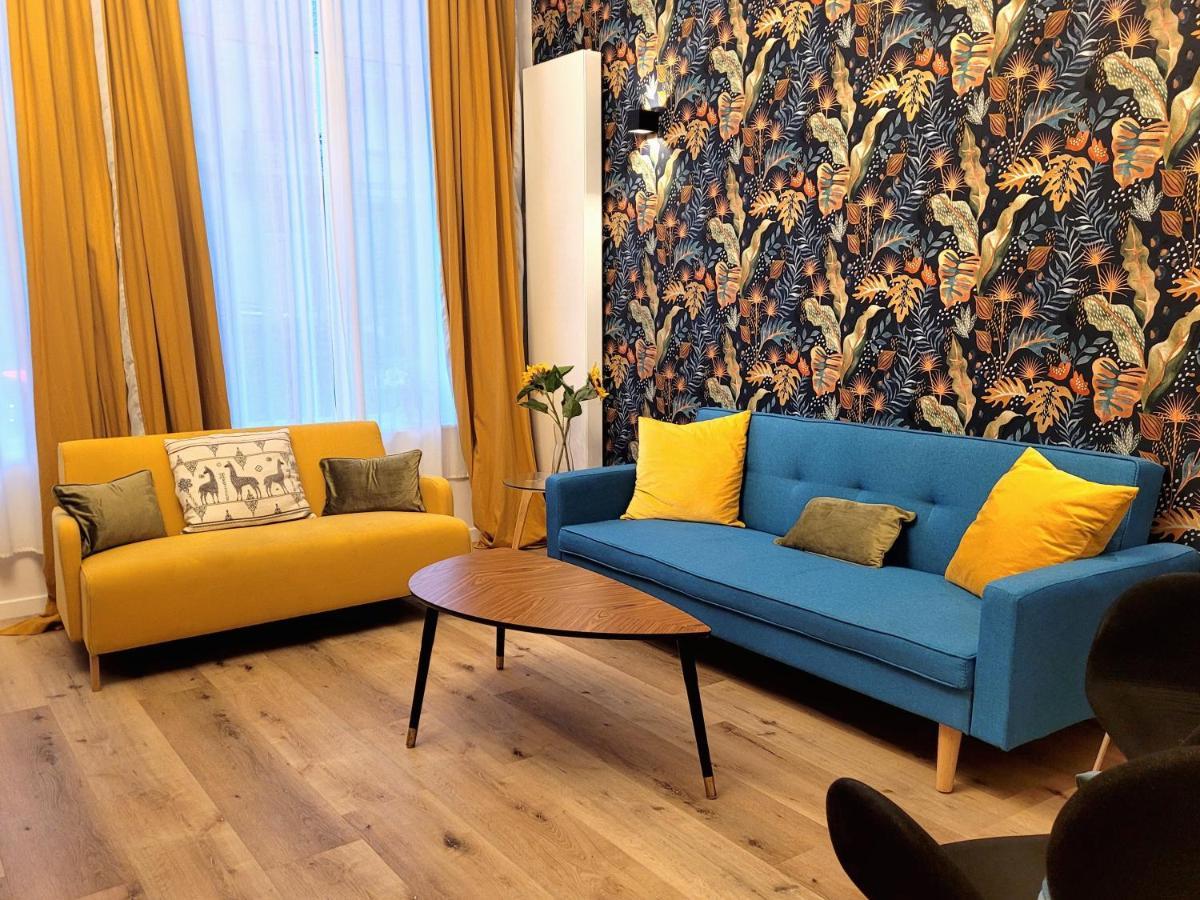 Brand New Camelia Room With Private Bathroom Брюссель Экстерьер фото